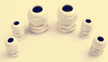 安裝塑料電纜接頭時需注意幾點(diǎn)?