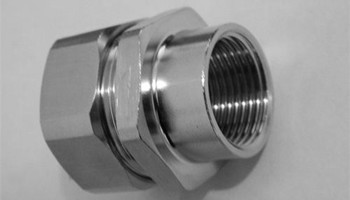 如何正確使用不銹鋼防水電纜接頭?