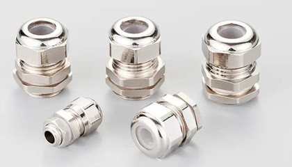 如何購買雨天用金屬電纜防水接頭？